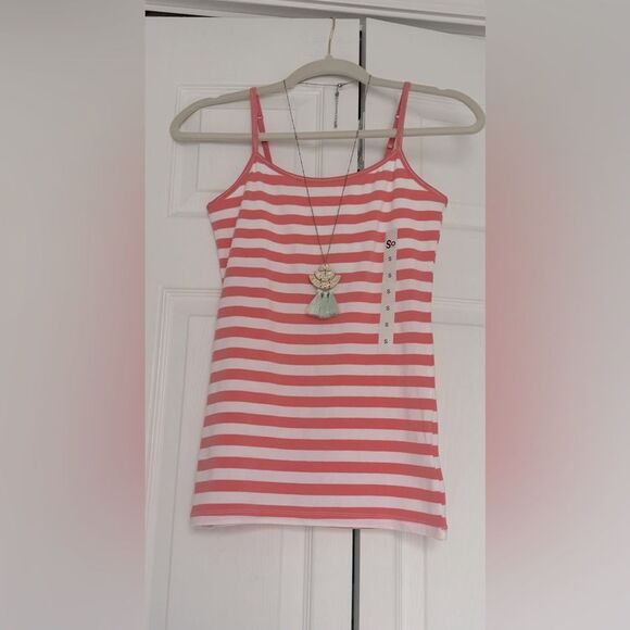 Still has the tags! SO striped tank top! - Picture 4 of 8